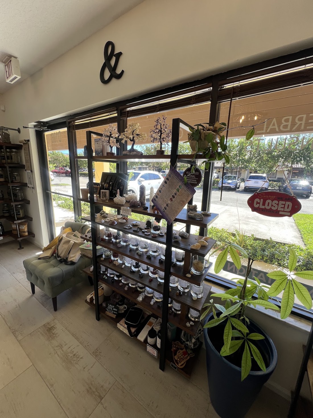 Herbs & Owls | Herb & Tea Shop in Jupiter
