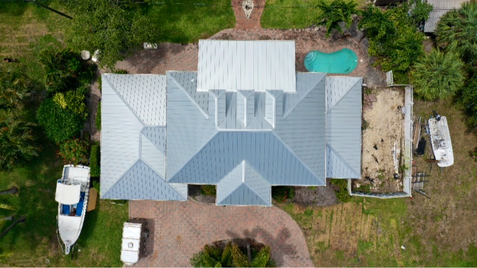 Luxe Builder Group Inc in Jupiter