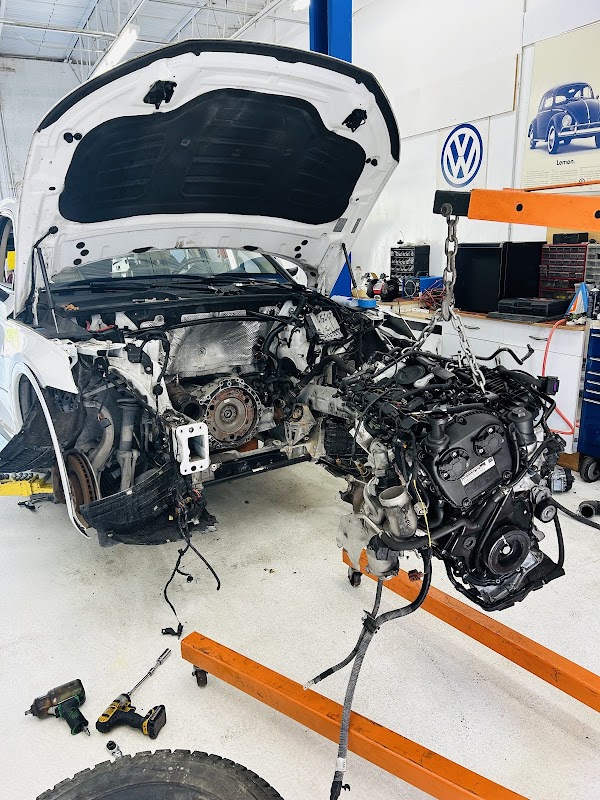 Venture Auto Werks photo