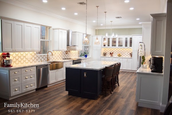 Family Kitchen Cabinetry photo
