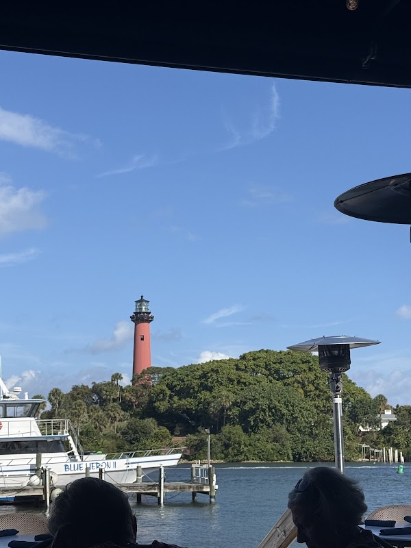 Jetty's Waterfront Restaurant photo